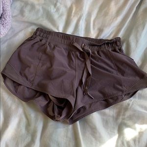 Lululemon Hotty Hot Shorts 2.5 inch inseam